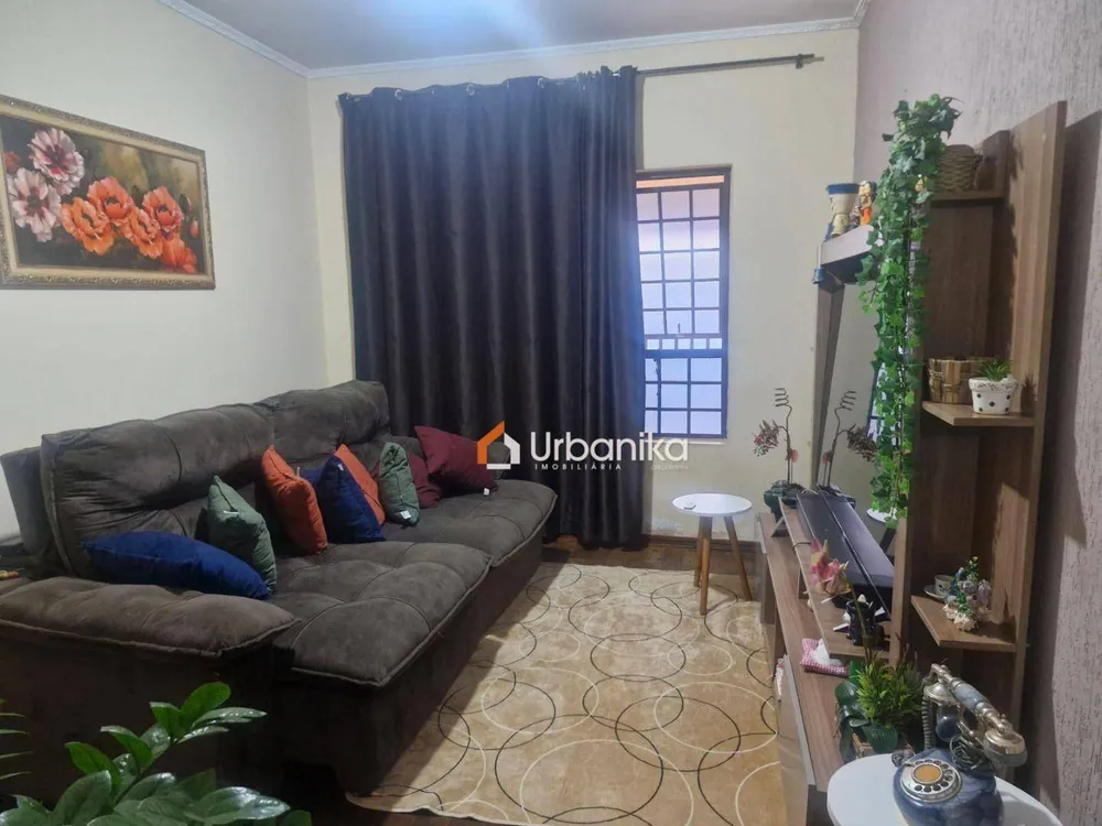 Casa, 3 quartos, 140 m² - Foto 1