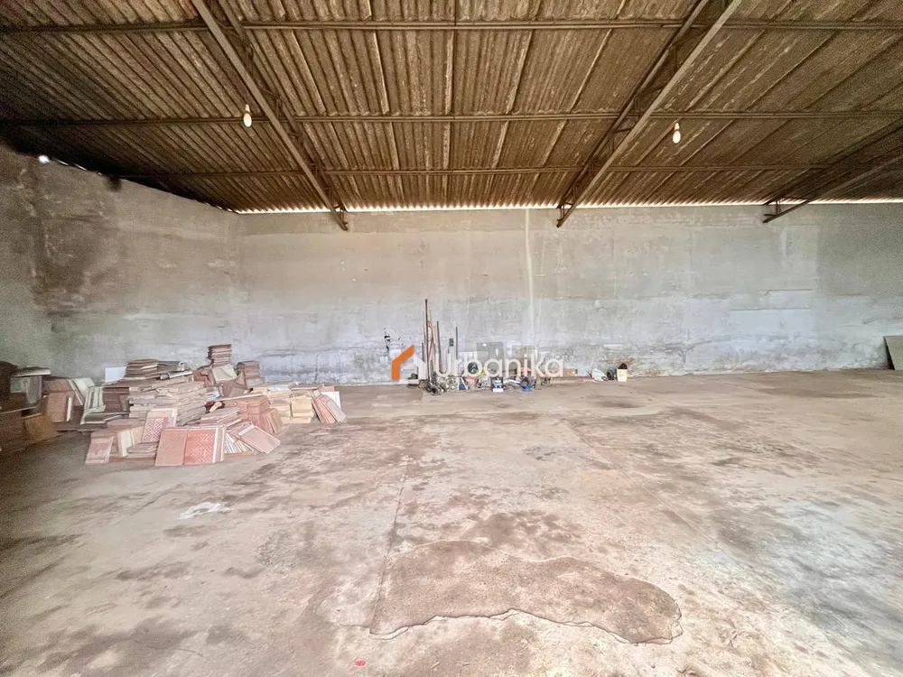Depósito-Galpão, 216 m² - Foto 3