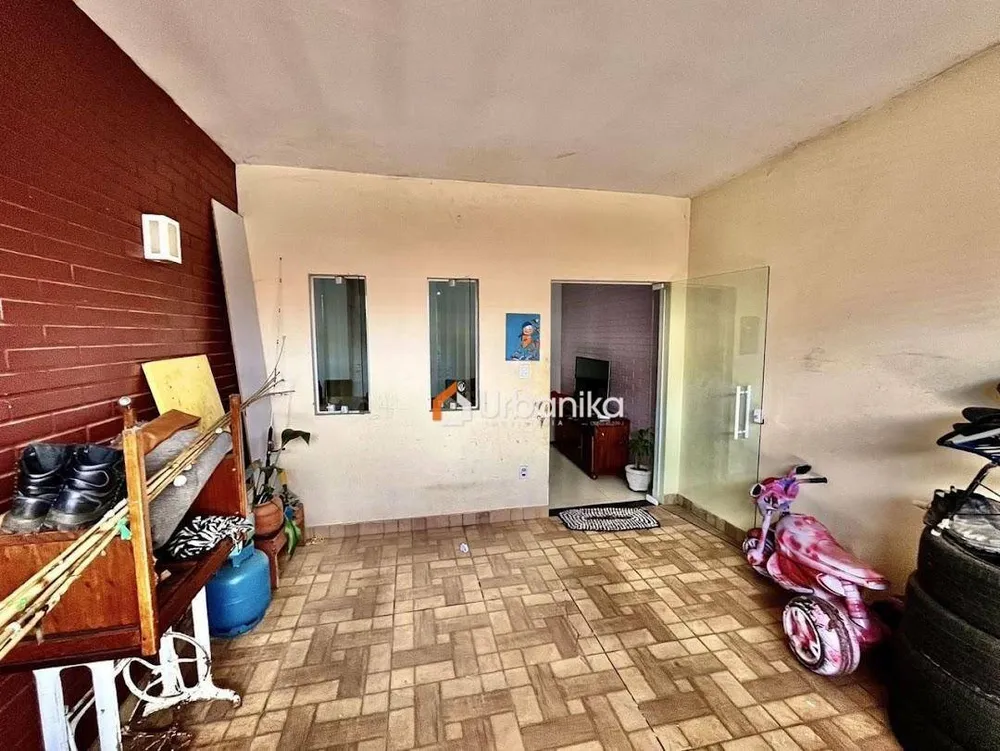 Casa, 5 quartos, 160 m² - Foto 1