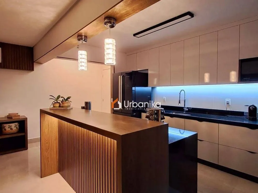 Apartamento, 3 quartos, 94 m² - Foto 1
