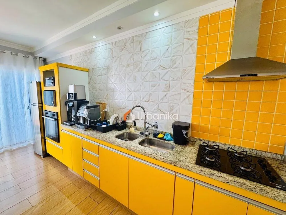 Casa, 2 quartos, 170 m² - Foto 2