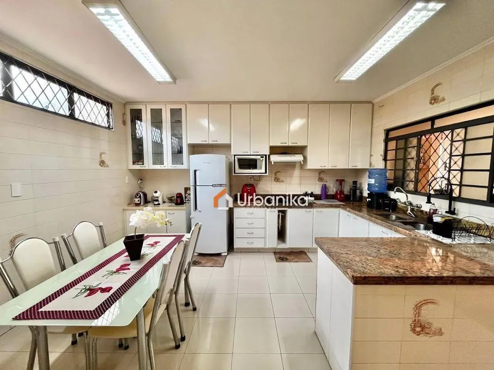 Casa, 3 quartos, 154 m² - Foto 5