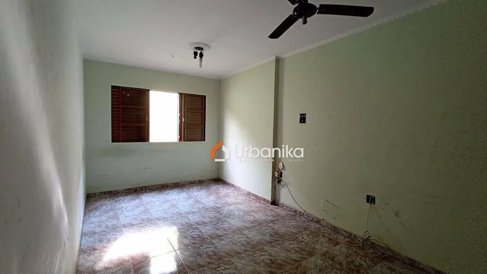 Casa, 2 quartos, 233 m² - Foto 6