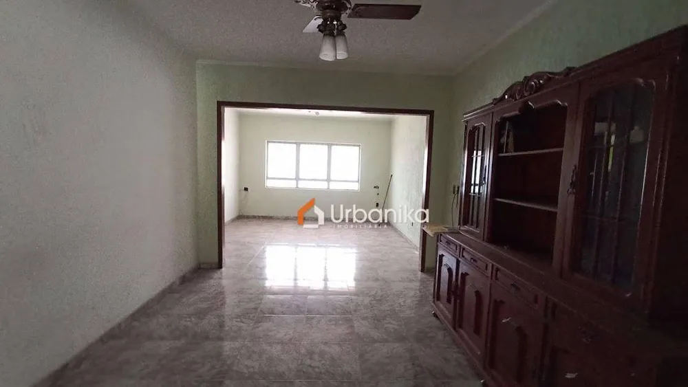 Casa, 2 quartos, 233 m² - Foto 7