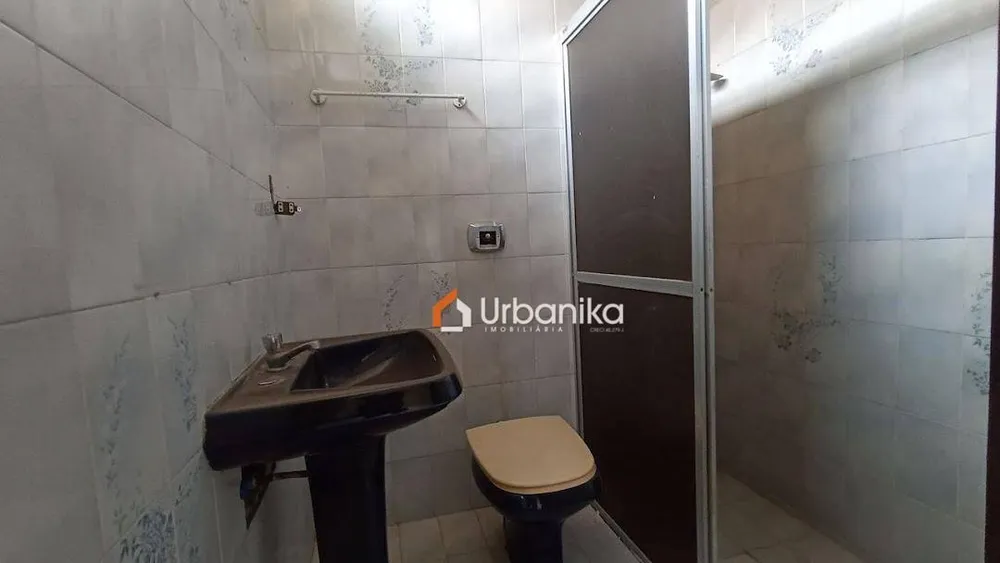 Casa, 2 quartos, 233 m² - Foto 3