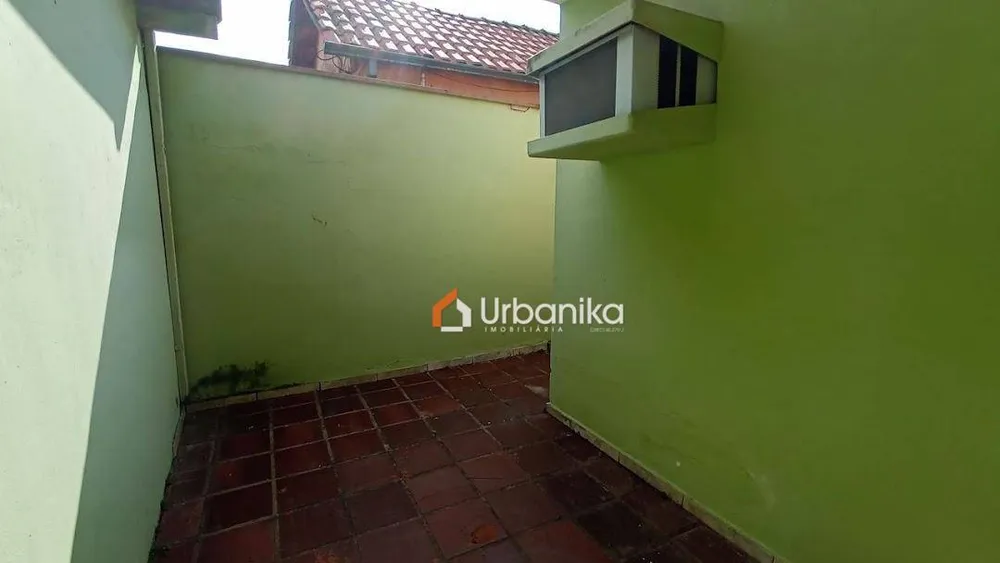 Casa, 2 quartos, 233 m² - Foto 1