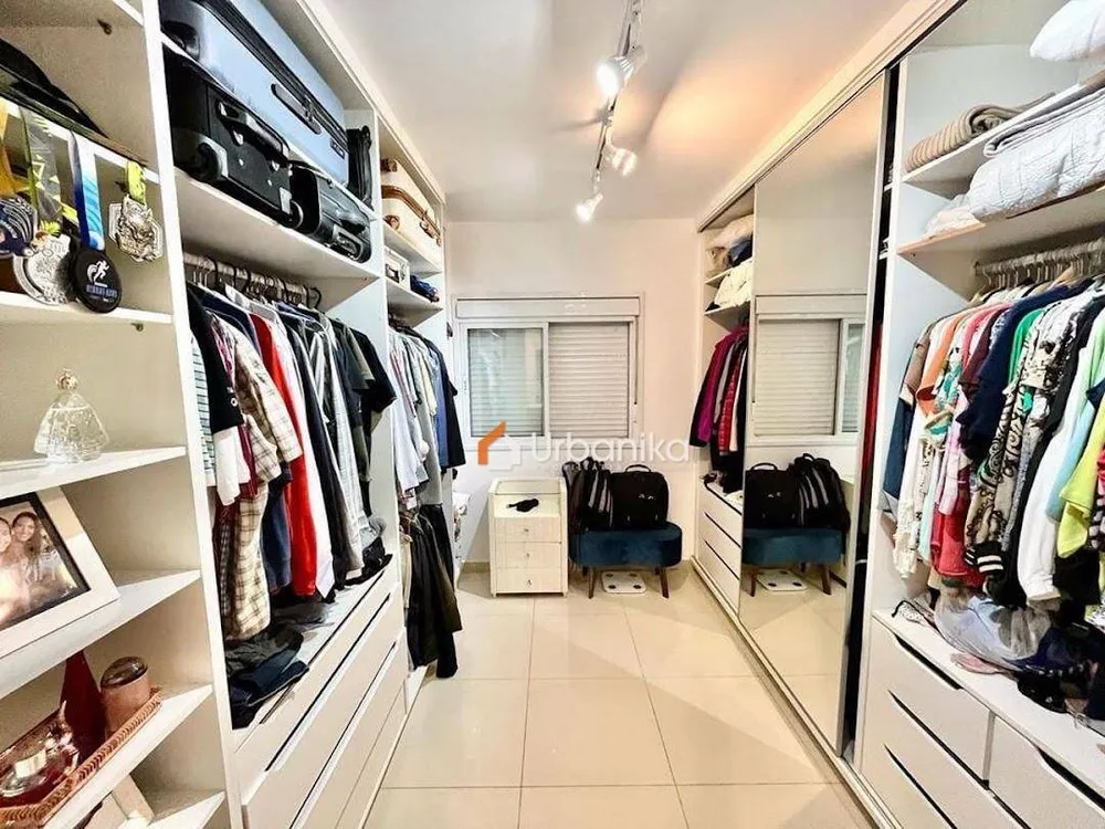 Apartamento, 3 quartos, 142 m² - Foto 1