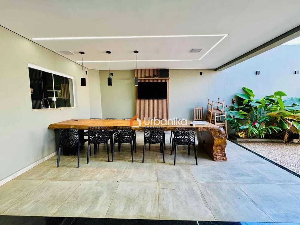 Casa, 3 quartos, 223 m² - Foto 6