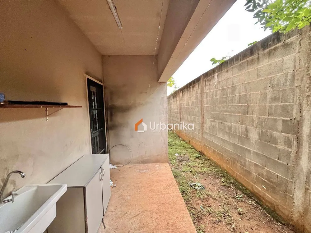 Chácara, 2 quartos, 1200 m² - Foto 1
