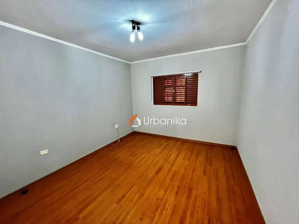 Casa, 5 quartos, 2311 m² - Foto 1