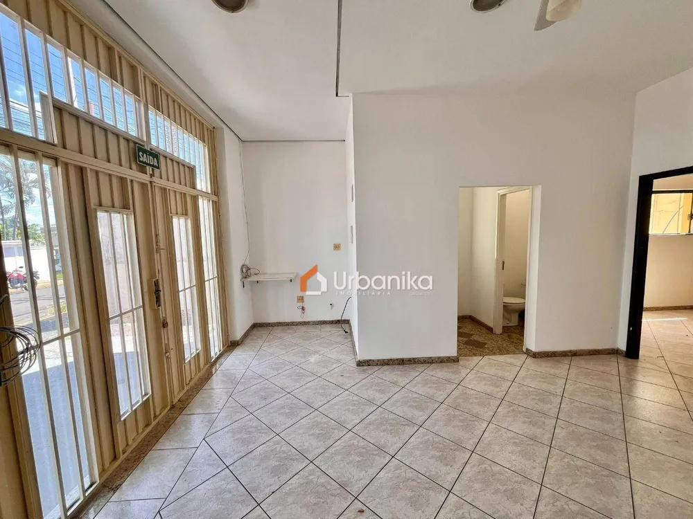 Prédio Inteiro, 247 m² - Foto 2