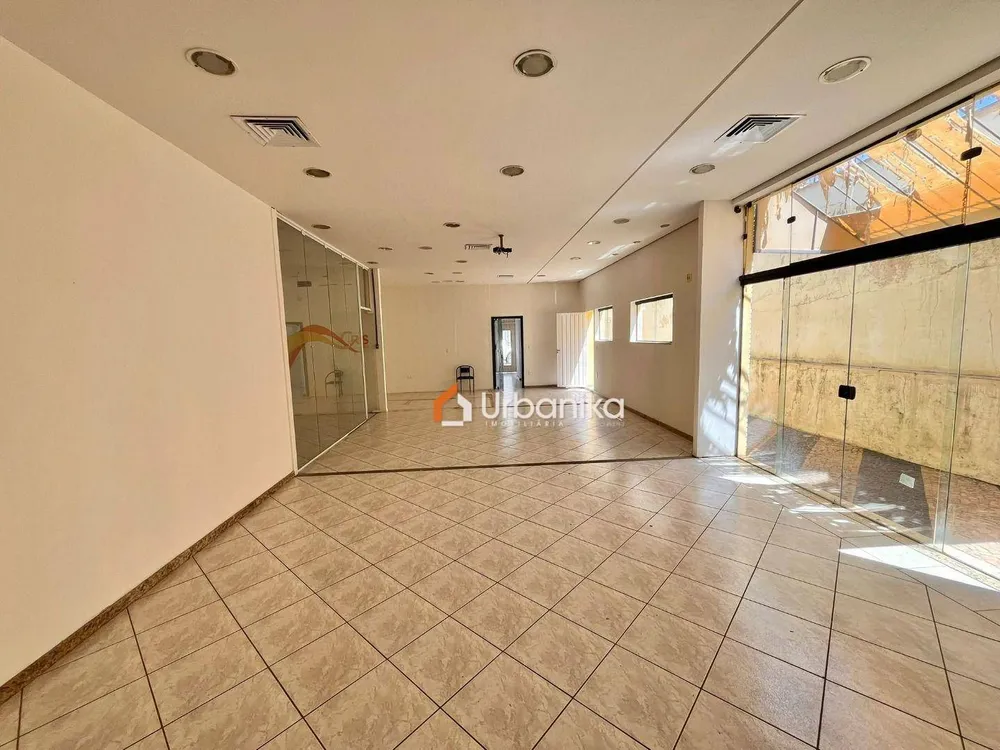 Prédio Inteiro, 247 m² - Foto 3