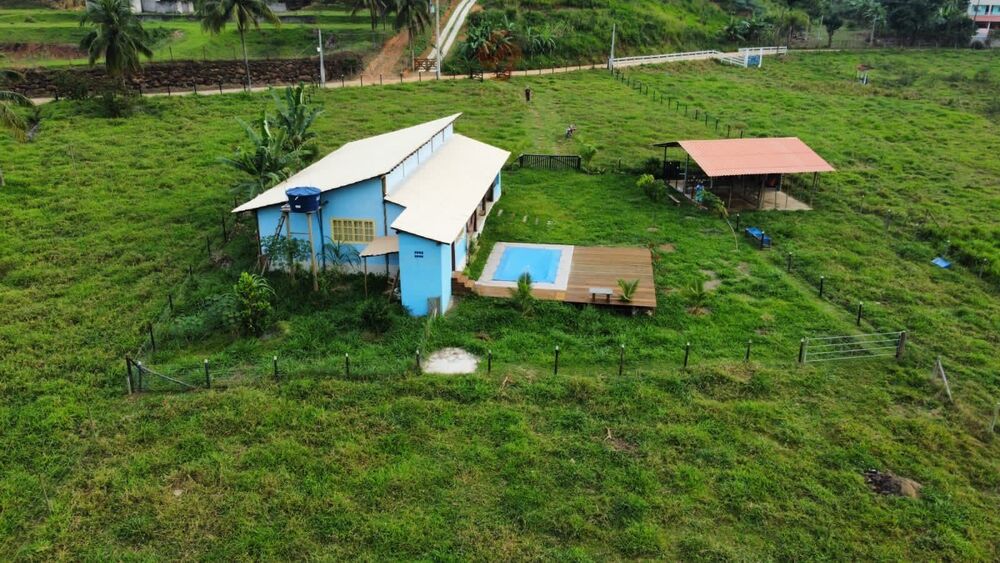 Sítio, 3 quartos, 8300 m² - Foto 1