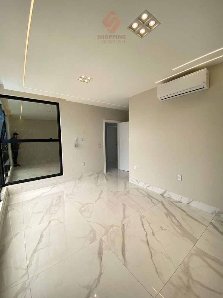 Casa à venda com 4 quartos, 377m² - Foto 12