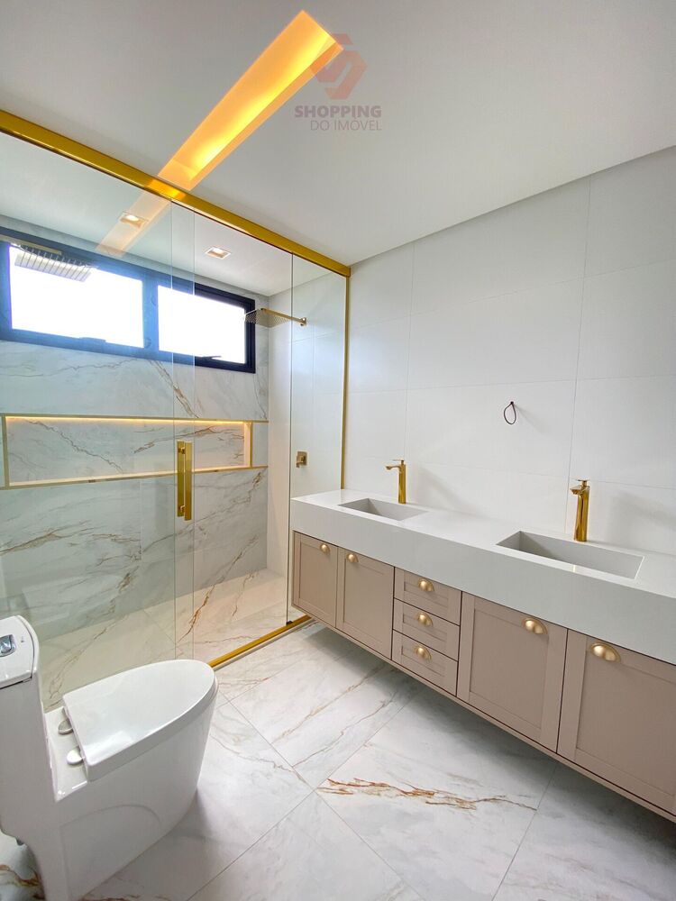 Casa à venda com 4 quartos, 377m² - Foto 11