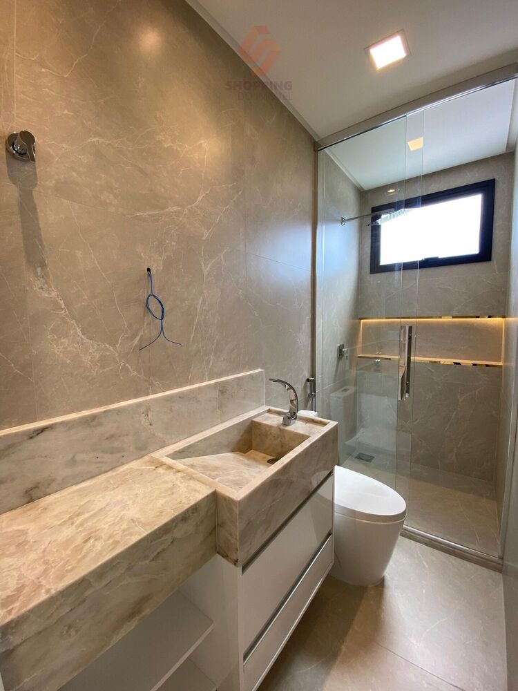Casa à venda com 4 quartos, 377m² - Foto 6