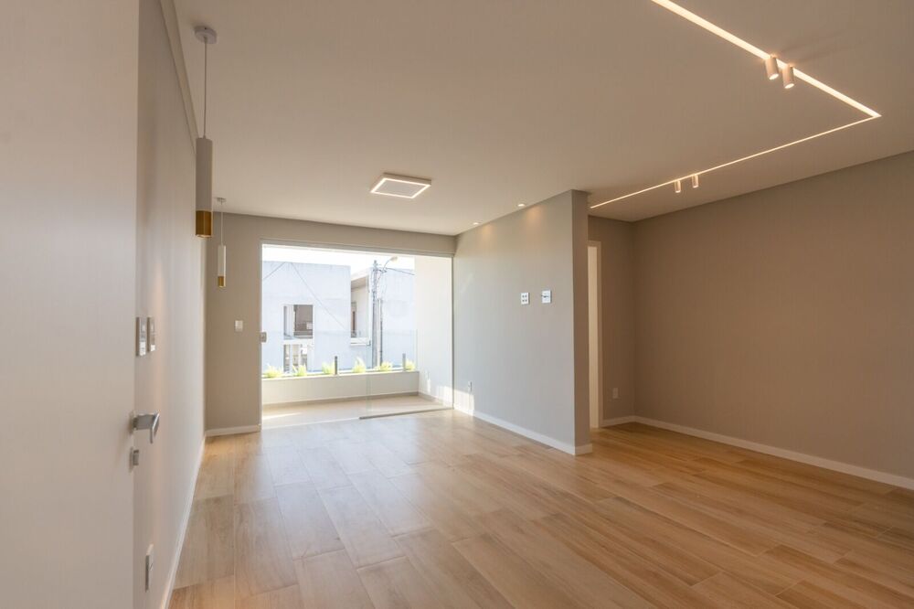 Casa à venda com 3 quartos, 285m² - Foto 5