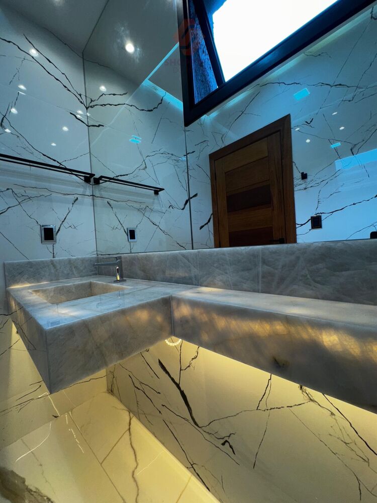 Casa, 4 quartos, 331 m² - Foto 2