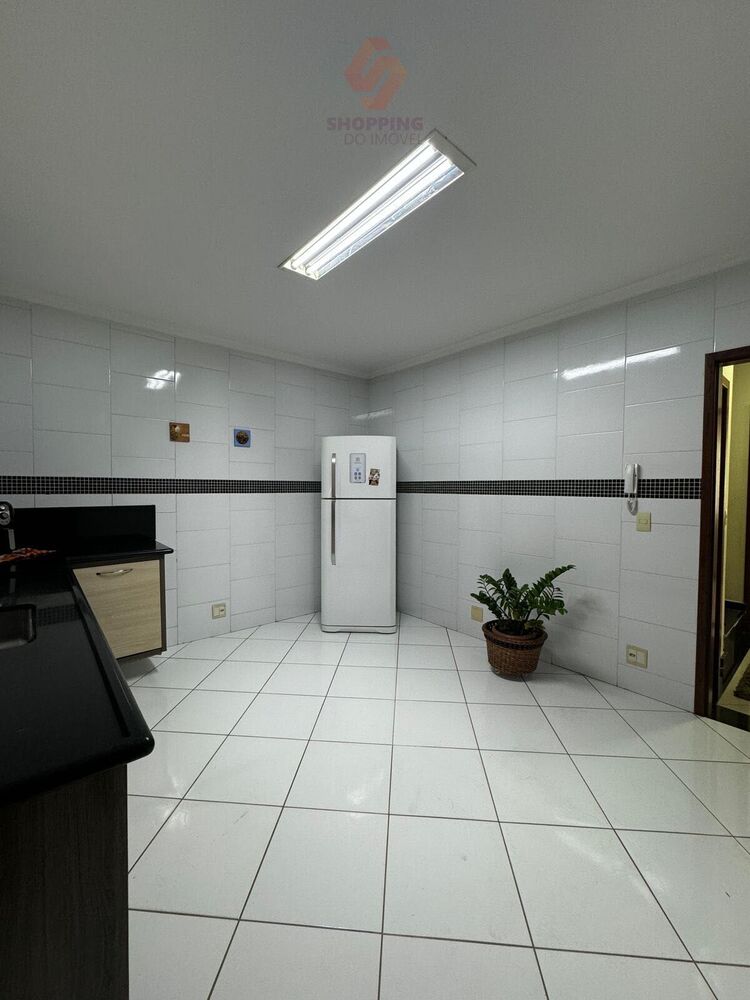 Casa, 4 quartos, 250 m² - Foto 5