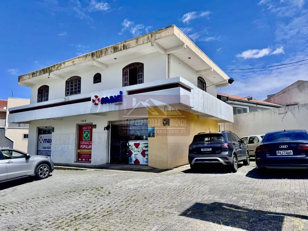 Sala-Conjunto, 192 m² - Foto 1