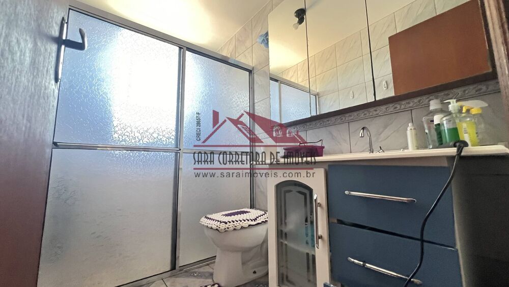 Casa à venda com 4 quartos, 180m² - Foto 4