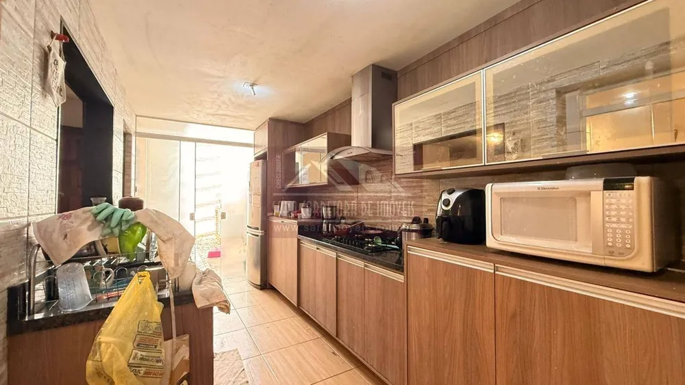 Casa, 3 quartos, 200 m² - Foto 6