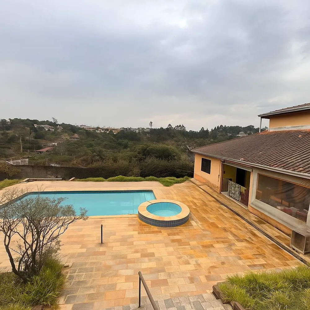 Chácara, 3 quartos, 2750 m² - Foto 1