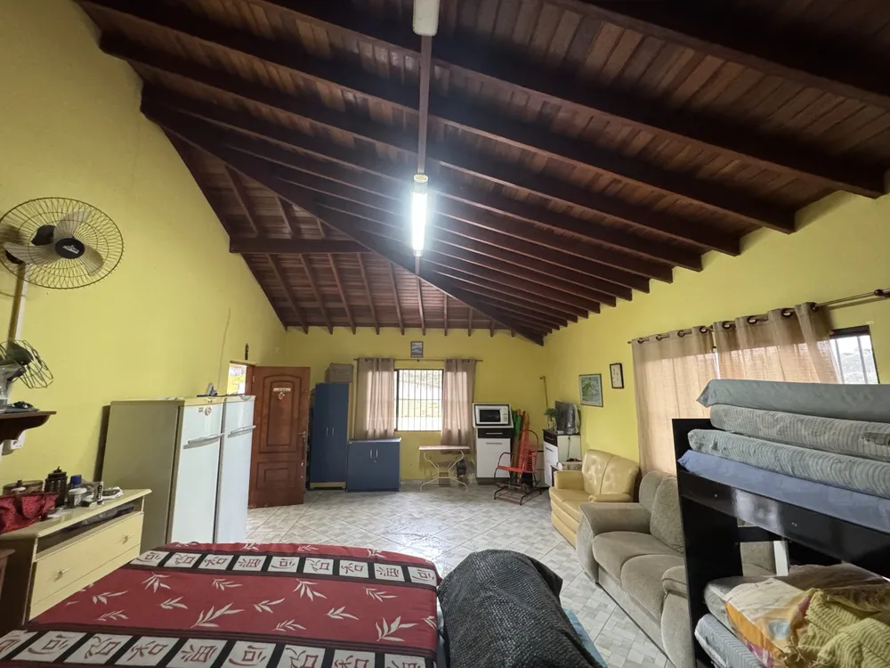 Chácara, 3 quartos, 2750 m² - Foto 3