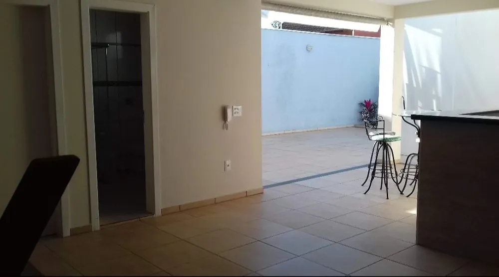 Casa, 3 quartos, 290 m² - Foto 4