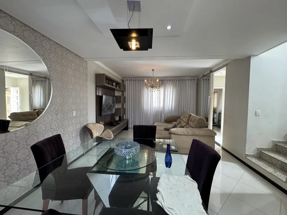 Casa, 3 quartos, 244 m² - Foto 7