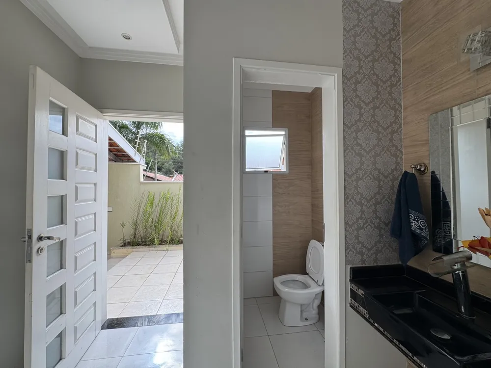 Casa, 3 quartos, 244 m² - Foto 2