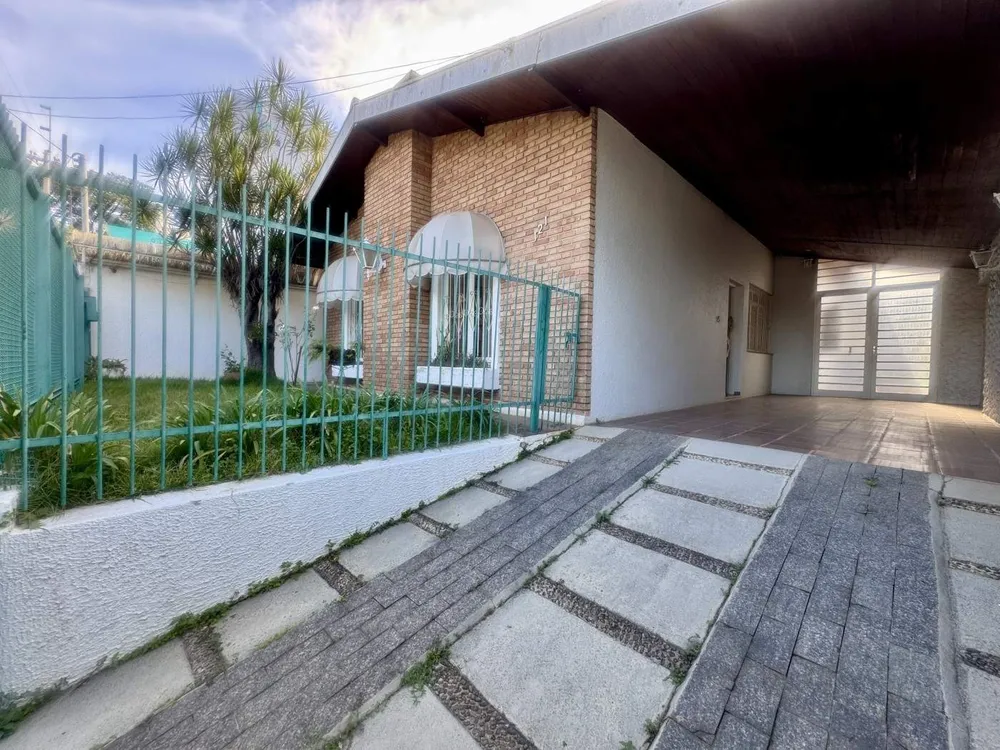 Casa, 3 quartos, 200 m² - Foto 2