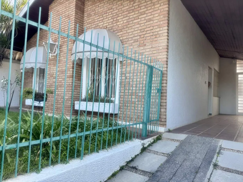 Casa, 3 quartos, 200 m² - Foto 1