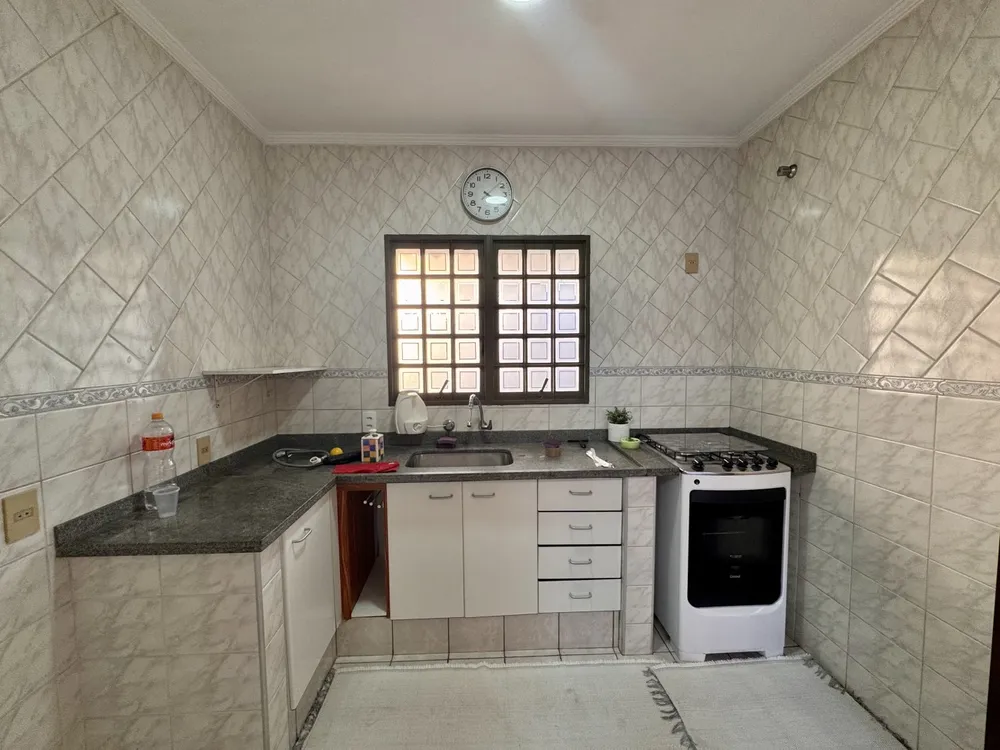 Casa, 2 quartos, 250 m² - Foto 3