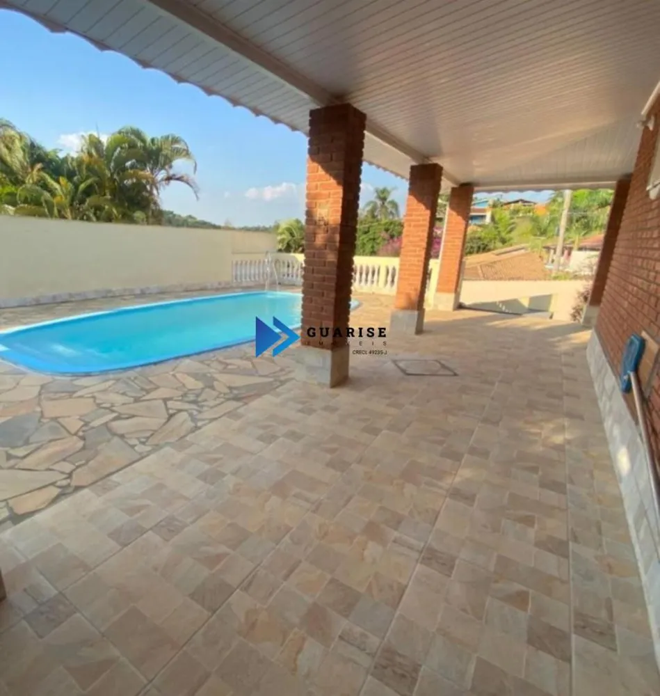 Chácara, 2 quartos, 1075 m² - Foto 1