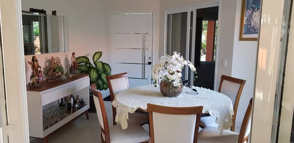 Casa, 2 quartos, 180 m² - Foto 2