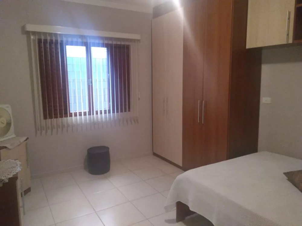 Casa, 3 quartos, 220 m² - Foto 6