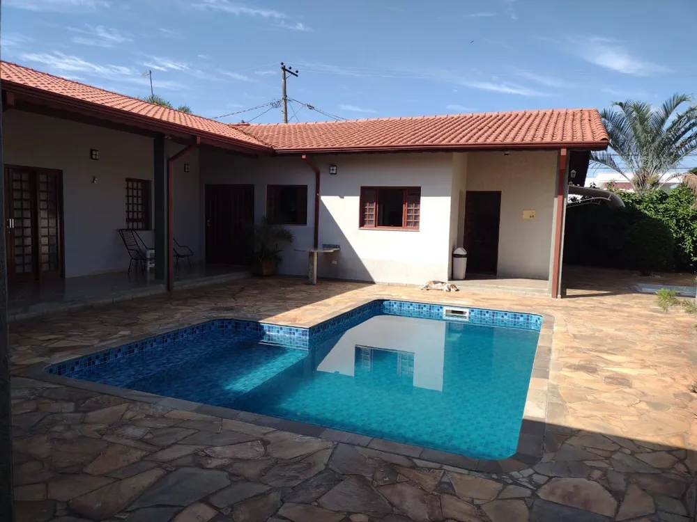 Casa, 3 quartos, 220 m² - Foto 2