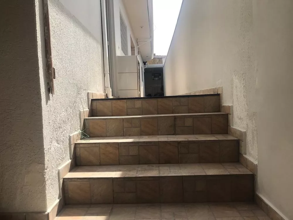 Casa à venda com 3 quartos, 180m² - Foto 7