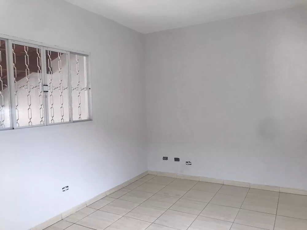 Casa à venda com 3 quartos, 180m² - Foto 11