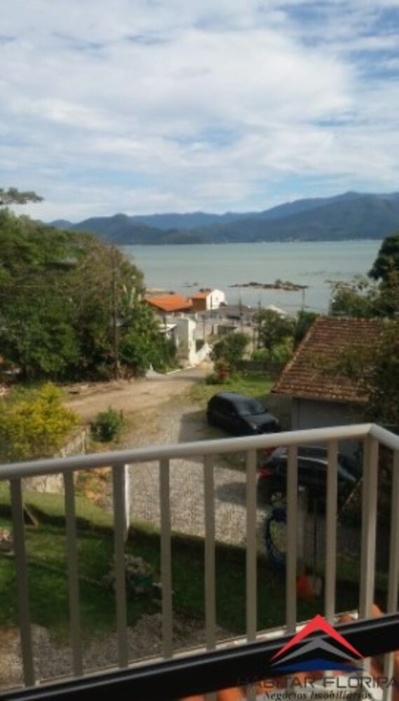 Casa, 4 quartos, 170 m² - Foto 1