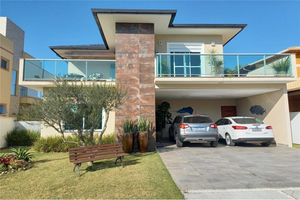 Casa à venda com 3 quartos - Foto 1