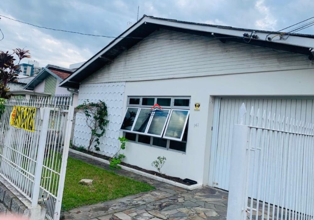 Casa, 4 quartos, 280 m² - Foto 1