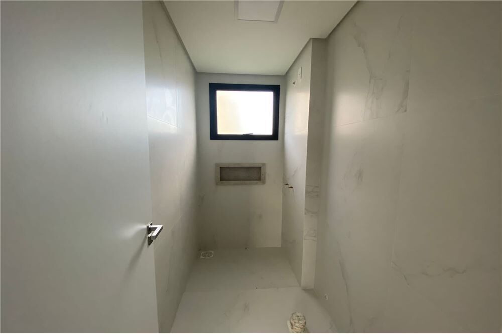 Apartamento à venda com 2 quartos, 61m² - Foto 8