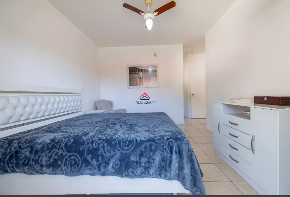 Casa, 5 quartos, 304 m² - Foto 3