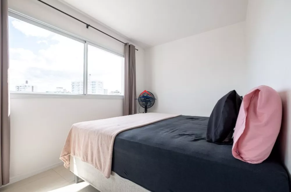 Apartamento à venda com 3 quartos, 106m² - Foto 4