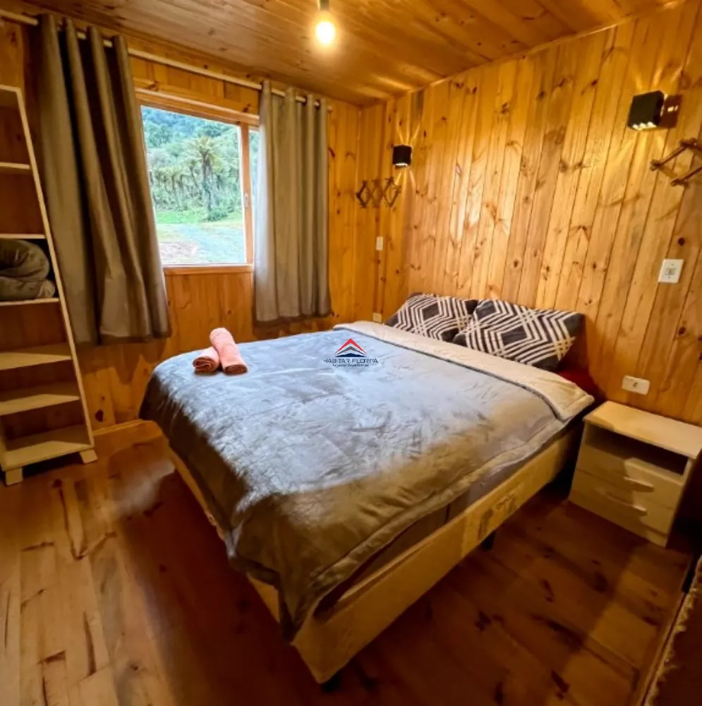 Casa à venda com 4 quartos, 75m² - Foto 8