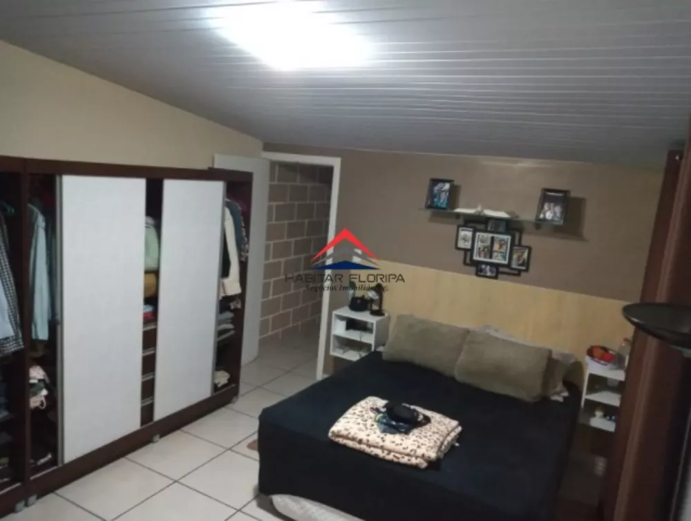 Casa à venda com 3 quartos, 80m² - Foto 5