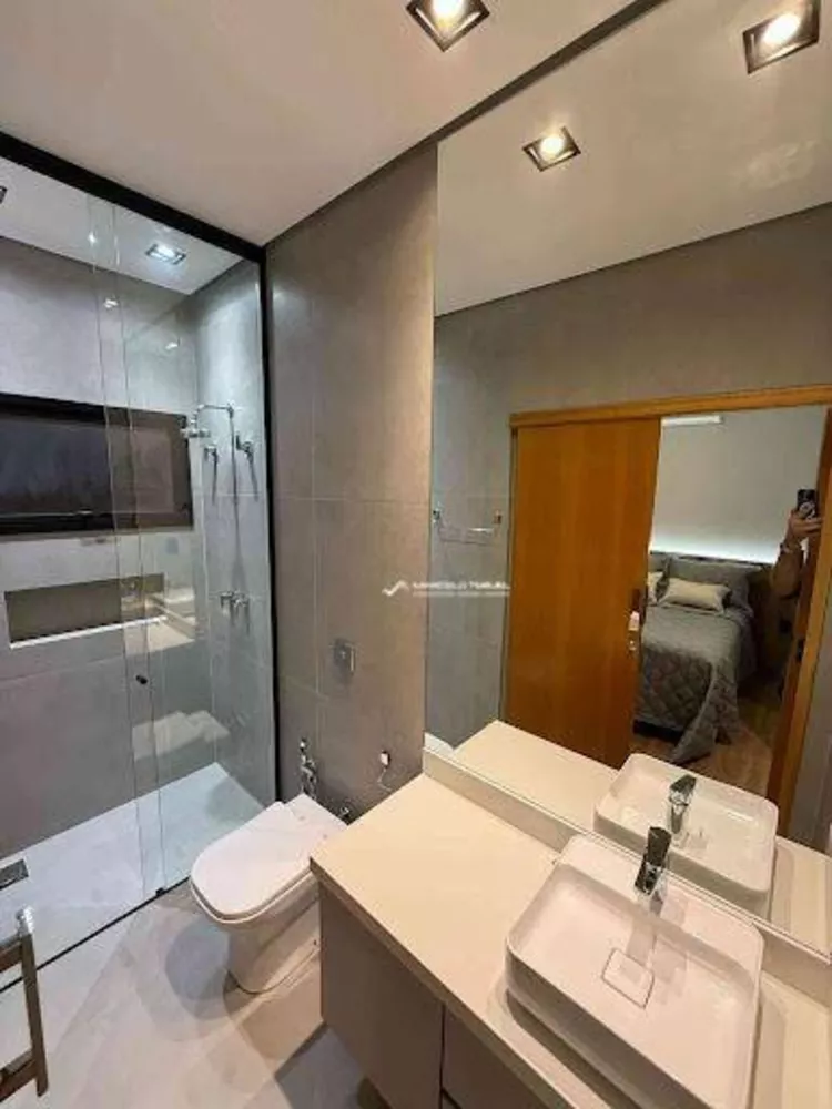 Casa, 3 quartos, 259 m² - Foto 4