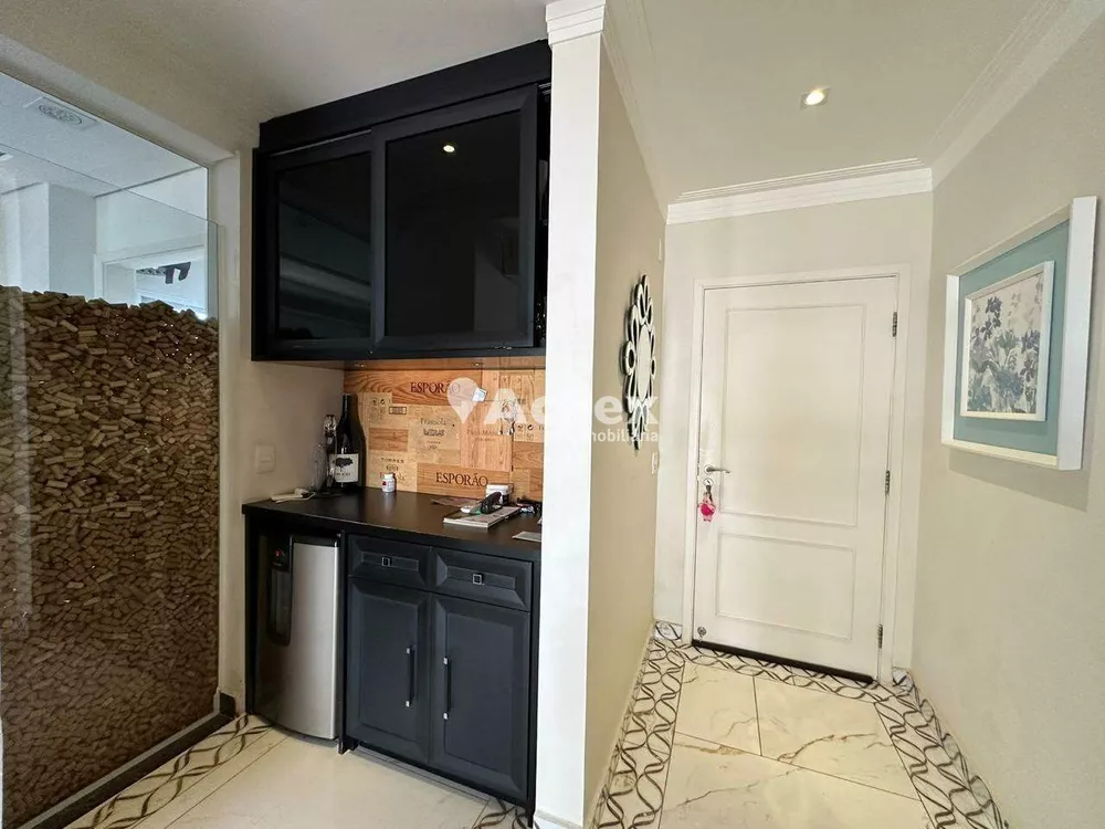 Casa, 3 quartos, 174 m² - Foto 1